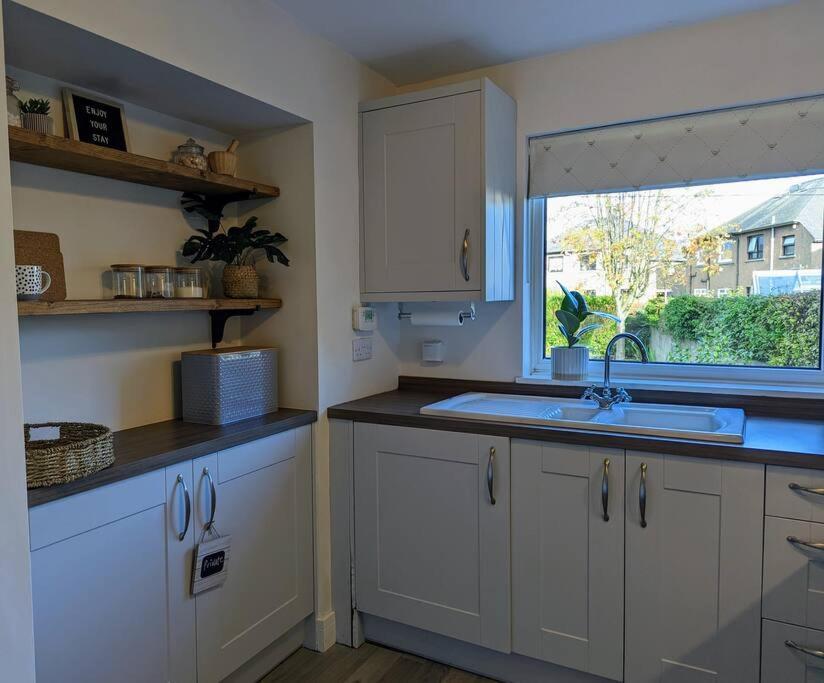 Parkview Cottage - Lovely Home With Cosy Fireplace Carnoustie Eksteriør bilde
